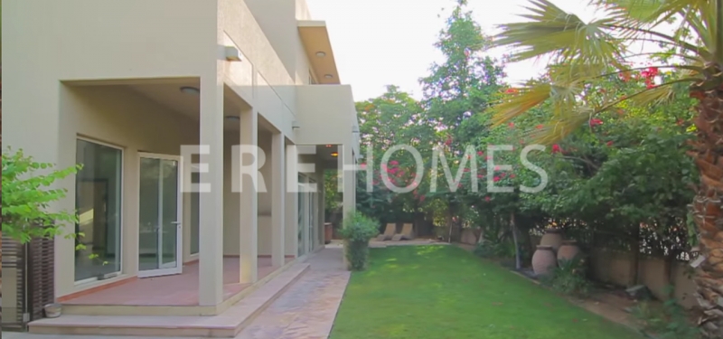 Opposite Pool, 3 Bed, Maintenance Package And External Jacuzzi Included Er R 13726