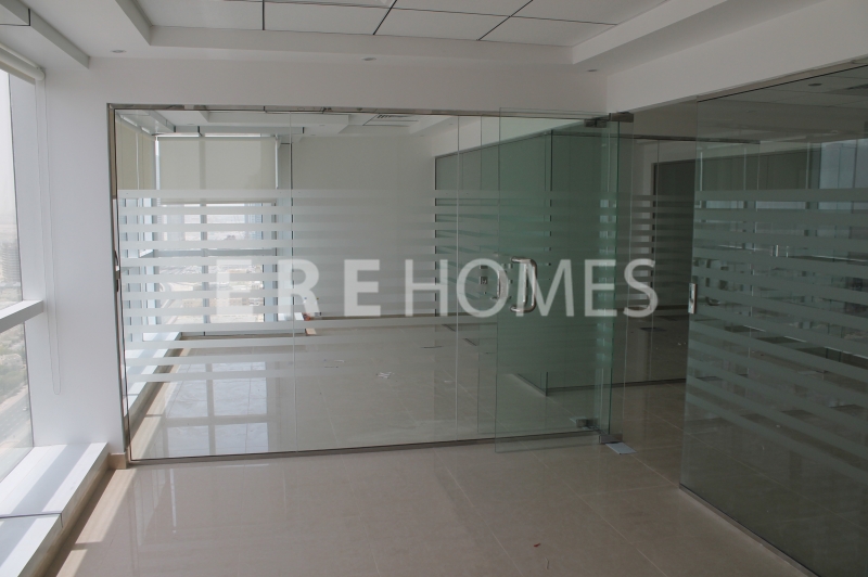 Marina Promenade-Emaar, One Bed, Fully Furnished Or Can Be Unfurnished , 120,000k Aed, 1 Cheque Er R 2484