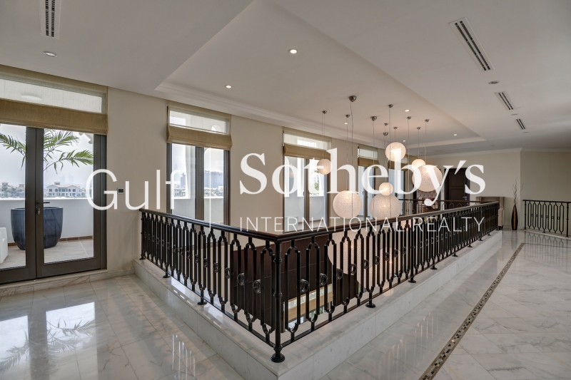 Jumeirah Hills-The Palaces