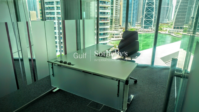 Spacious 2 Plus Maids With Fantastic View