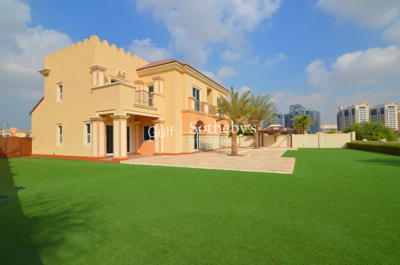 B Type Large Plot-Fantastic Golf Views