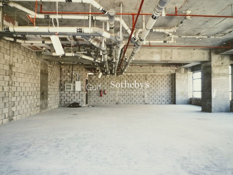 Fully Furnished 2br Sea Side Available Now