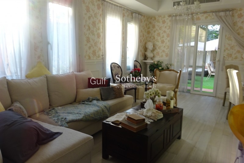 Springs 8 - 4M with Pool Fully Furnished 