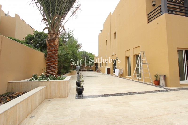 Beautiful 4 Bed Villa In Lime Tree Valley