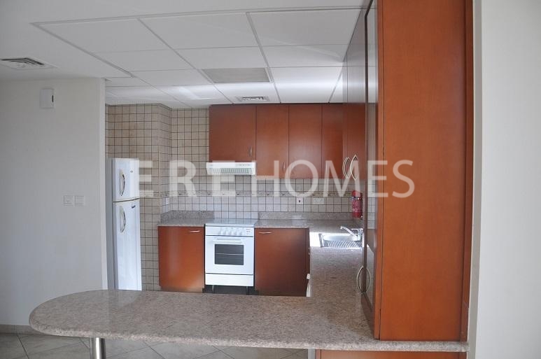 2 Bedroom Available,up To 4 Cheques Er-R-10805 