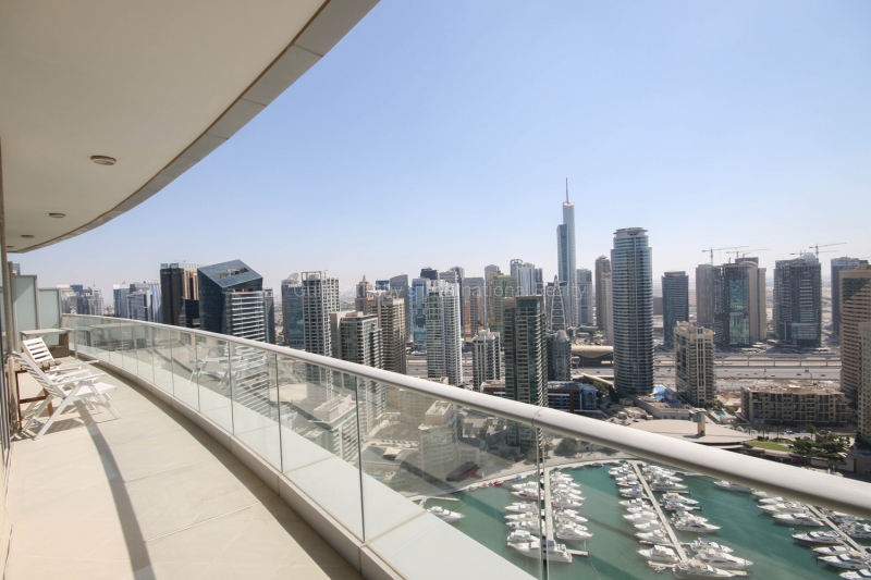 Exclusive: A Unique 2br Lower Penthouse.