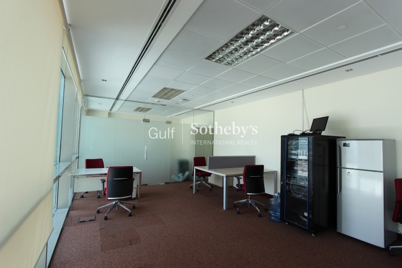 3 Bed, Partial Marina &amp; Sea View, 23 Marina-Dubai Marina Ref Er R 5537