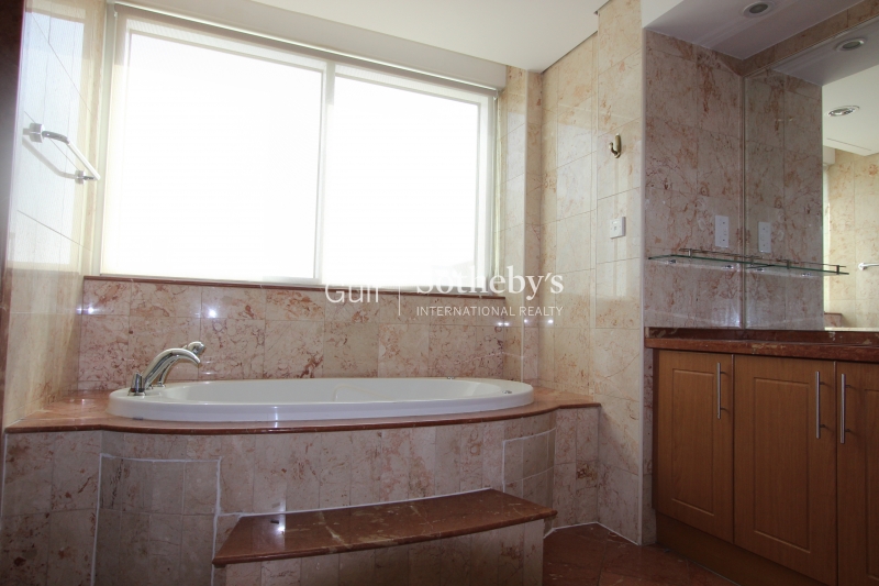 A Fully Fitted Polo Home 6 Bedroom Type D Independent Villa, 7000 Sqft-Er-S-2527