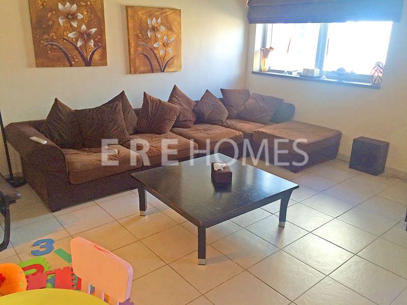 Burj Khalifa View 2br In Executive C Business Bay