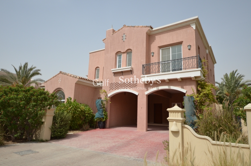 Springs 5 2m Upgraded Facing And Pool Lake 