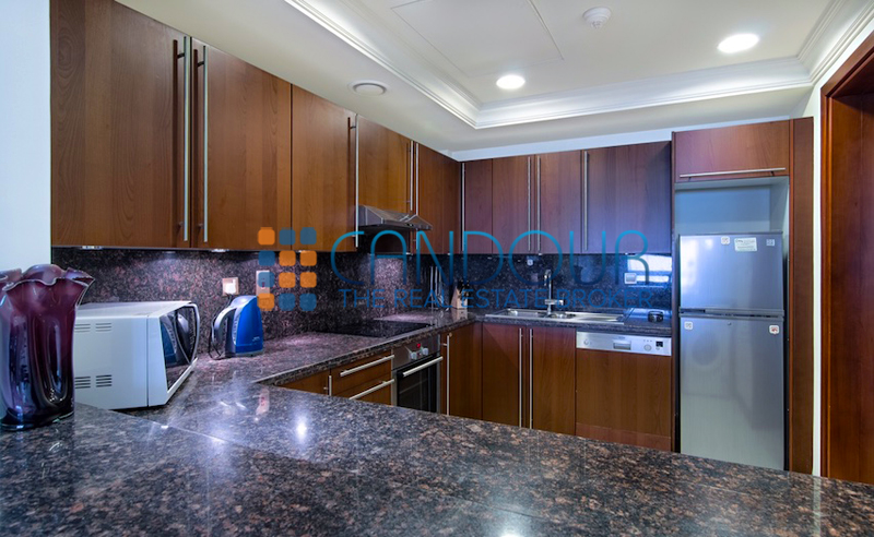 Sea View-Fully Furnished 1 Br In Palm Jumeirah
