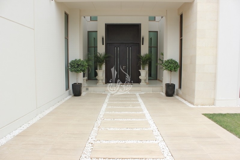 Luxury Living 5 BR Villa in Millennium Estates