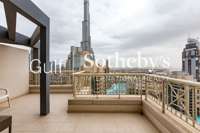 Available 2 Bed, In Tiara Diamond, To A High Standard Er R 12994