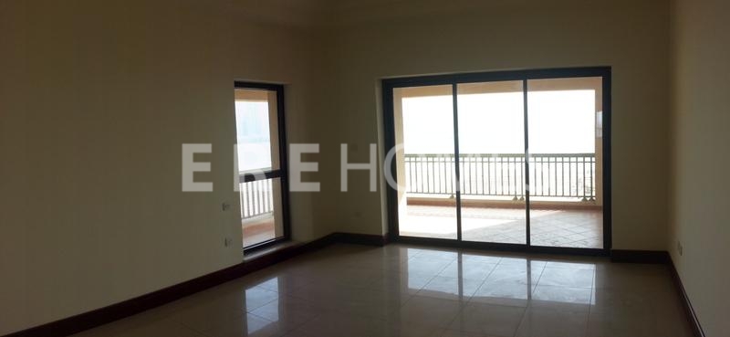 Not To Be Missed A Large Deluxe D Type Apartment Available To Rent Immediately With Flexible Cheque Options Located On The 5th Floor 150000 Aed Er R 13204 