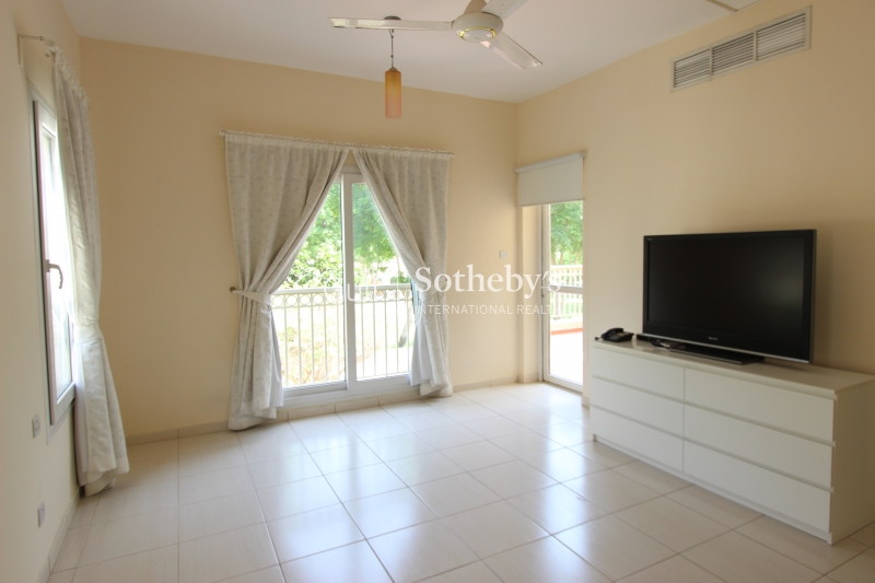 1 Bedroom In Lake City Tower, Next To Jlt Metro Er R 16026