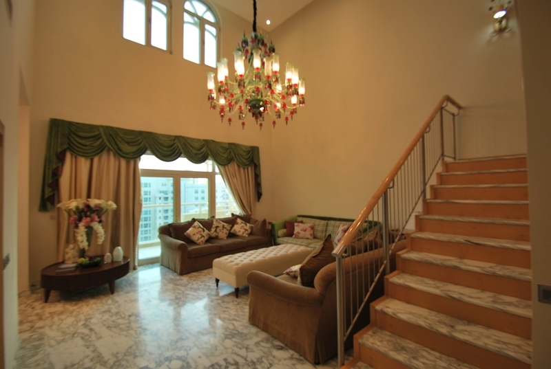 A Type Upgraded 3 Bed Marina Residence