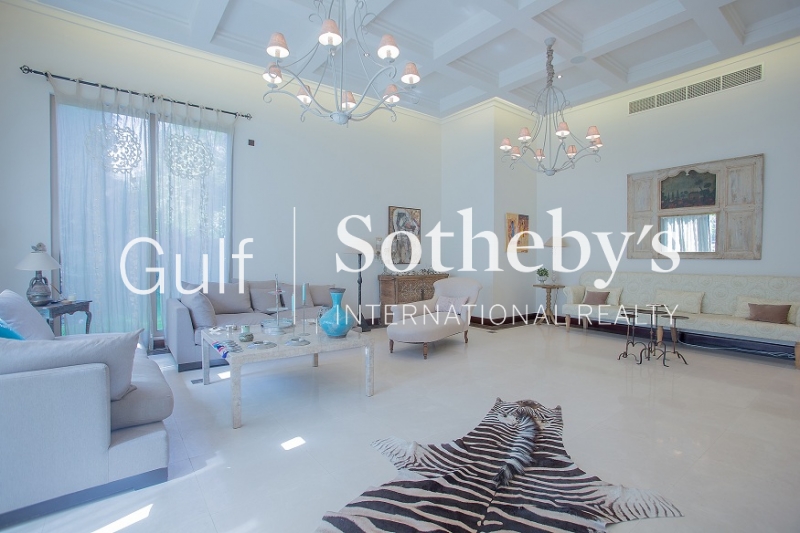 Rare Royale Good Layout Golf Course View