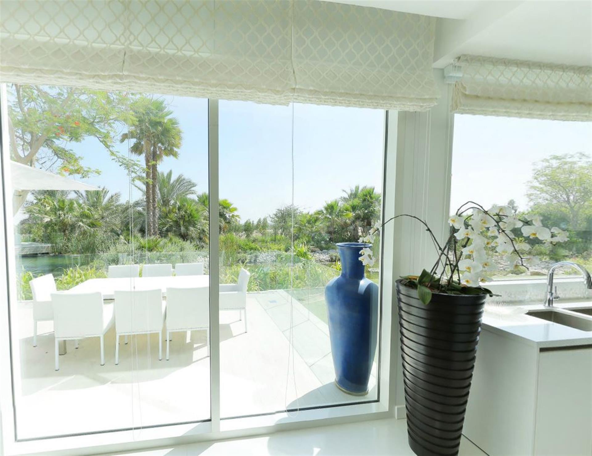 Albarari-A S H J A R-Aptbldg-Penthouse 2 Br For Sale
