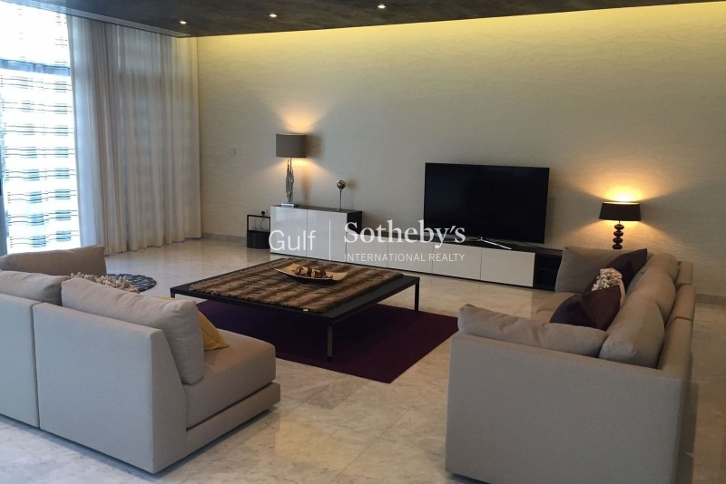 Stunning Sea Views From 2 Bedroom In Elite Residences Er S 4384