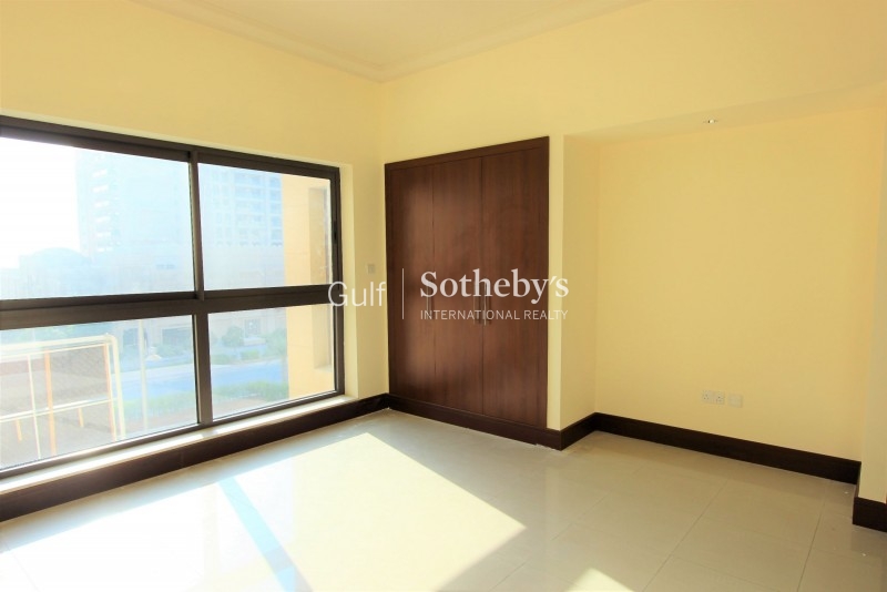 2 Bed, High Floor, Burj Views B, Downtown-165,000, 2 Cheques-R R 9549