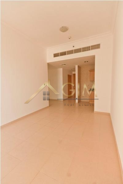 1 Br At Mayfair Tower In Business Bay