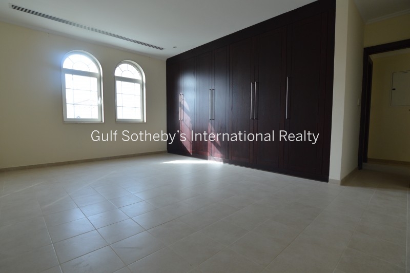 Ere Homes Offer Amazing 2 Bedroom In Oceana High Floor And Full Sea View Er R 10641