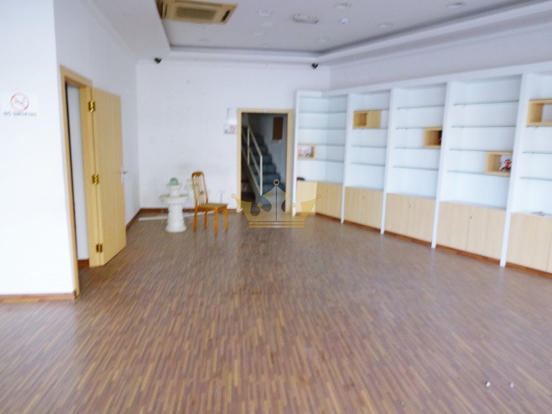 Fitted Retail Shop In Mussalla Rd, Bur Dubai