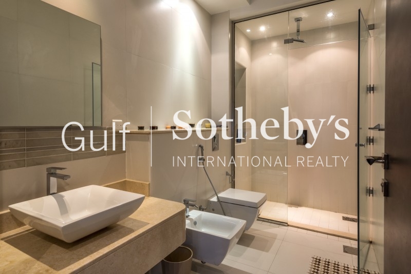 Vacant 4 Bed Marina Residence Penthouse 