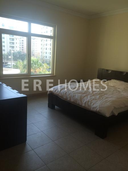 2 Br Plus M E Type Shoreline Right Side, Beach, Pool, Gym, Palm Jumeirah Er R 13437