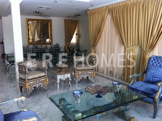 Upgraded E1 6br With Lake View And Pool
