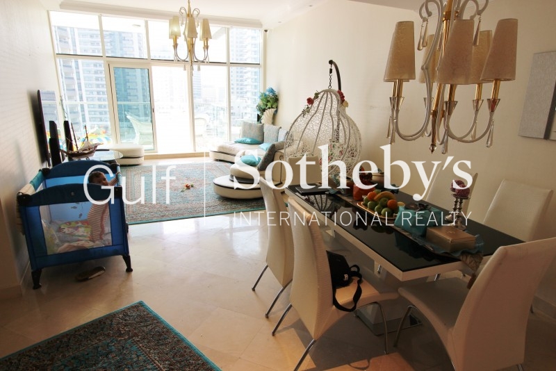 Jumeirah Islands-Garden Hall Villa-5br