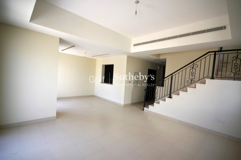 Amazing Opportunity Investors Huge Plot In Springs 5 Type 4e Er S 8349