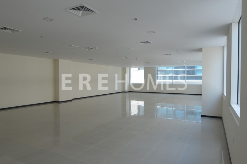 Vacant Luxury Villa, Landscaped, Never Lived In Er S 4315