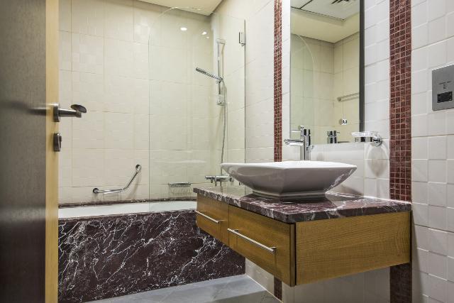 The Best Fully Furnished Villa On The Palm Jumierah, Available Now Er R 10153