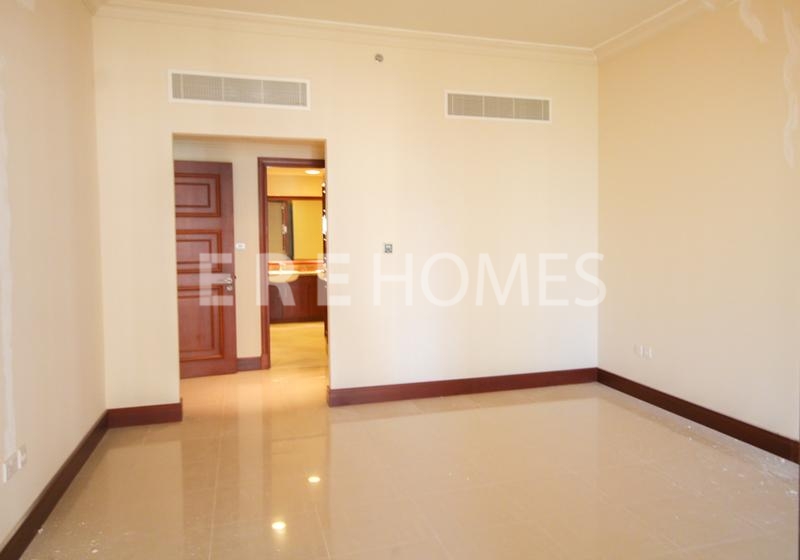 Ere Homes Offer Another Great 2 Bedroom C Type In Golden Mile Palm Jumierah Available 15th November