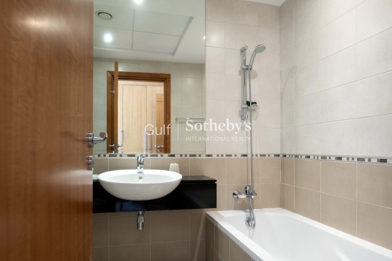 Fully Furnished 2 Bed Apartment Fairmont North Vacant Now Er R 12007