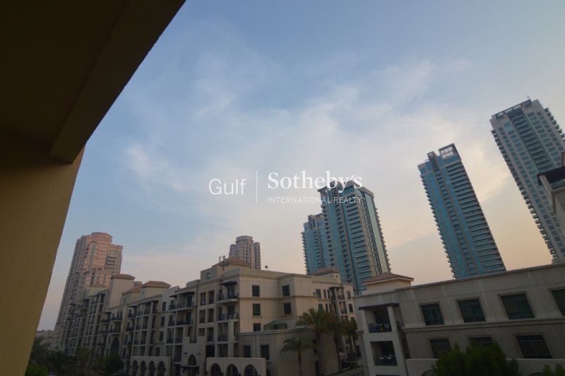 Custom Signature Villa Marina Skyline View 