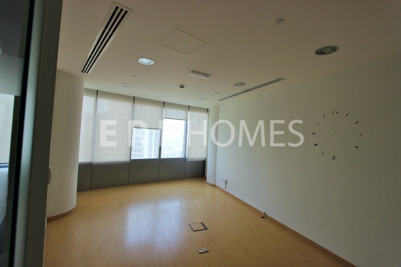 2bed With Spectacular View Vacant And Ready To Move On High Floor-Sports City