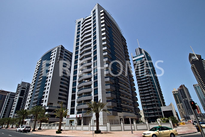 1 Bedroom With Large Private Garden, Marina Diamond 1 Er R 15268