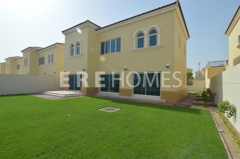 Beautiful Four Bedroom Legacy Jumeirah Park Er R 15613