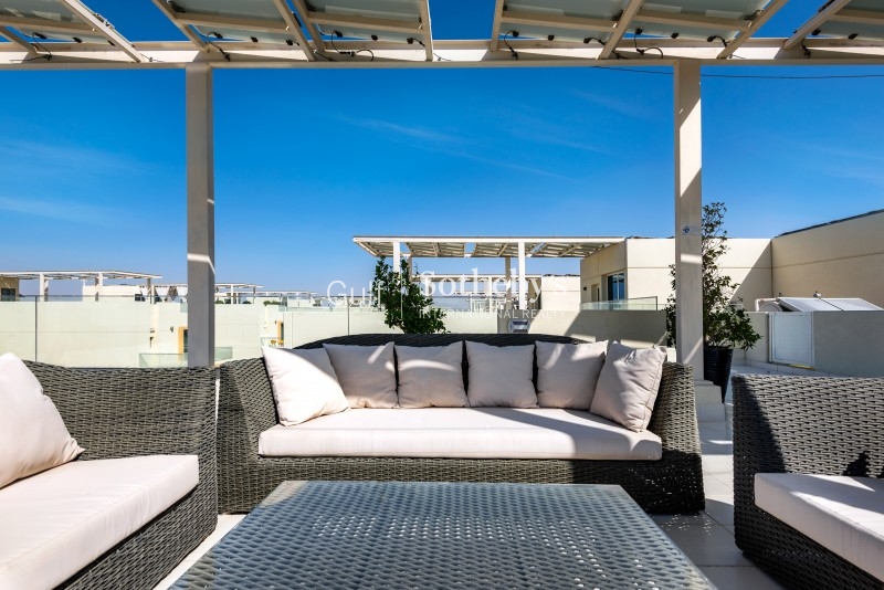  High Floor 2 Bedroom Apartment Standpoint Tower Downtown Dubai Er R 13698