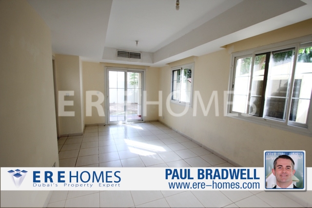 Investor Deal, Popular 4e Corner Plot Villa, 2 Bed 2 Bath Study Er S 4569 