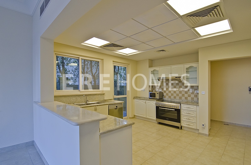 Motivated Seller-Amazing Penthouse-Sadaf, Jbr-Brilliant Sea Views Er S 5813