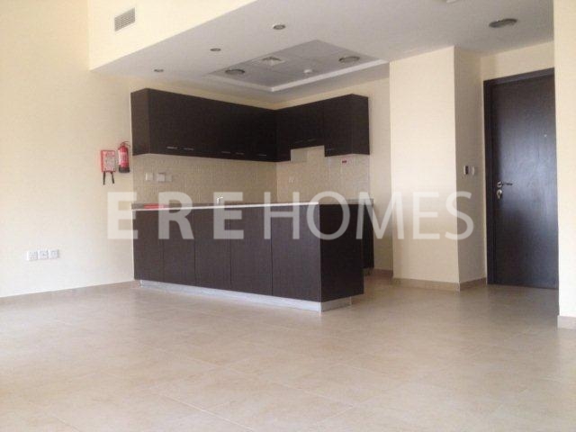 Best Deal Ever Up To 5 Cheques, Vacant Ready To Move In Er R 11452