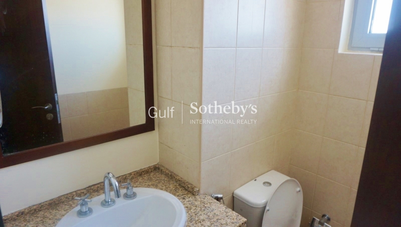 The Best 2 Bed Ever, Must See , Vacant And Ready To Move Er R 13647