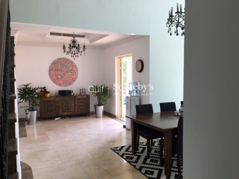 Beachfront Luxury Living On The Palm Jumeirah