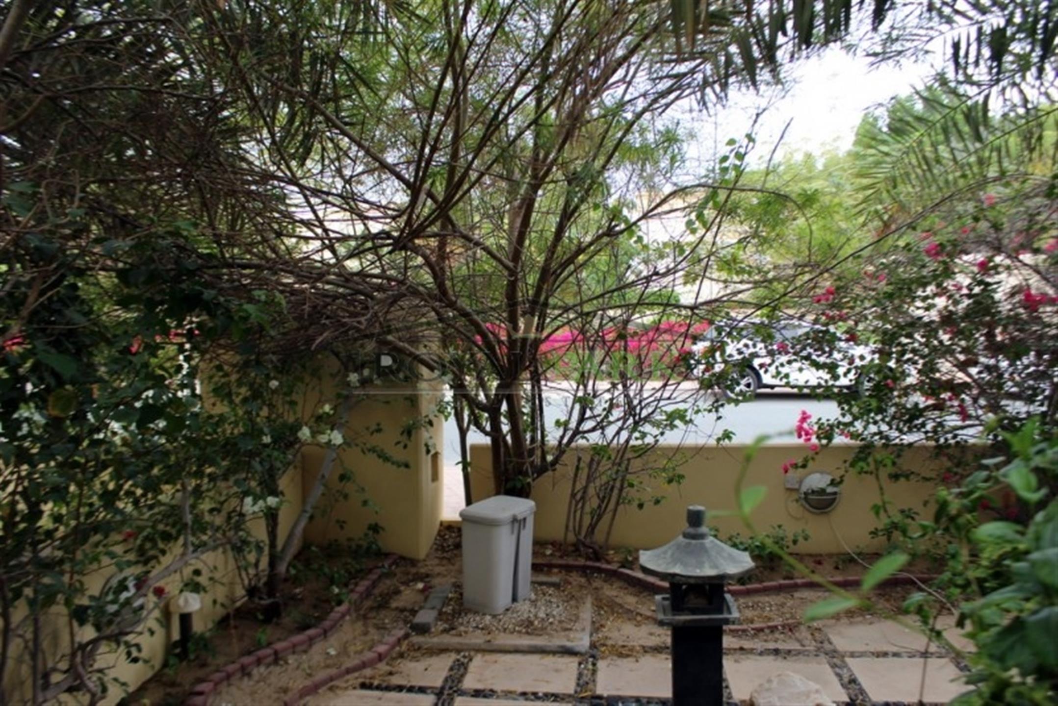 4 B/r Type 14 Vacant And Ready To Move In Villa-Available For Sale!!!