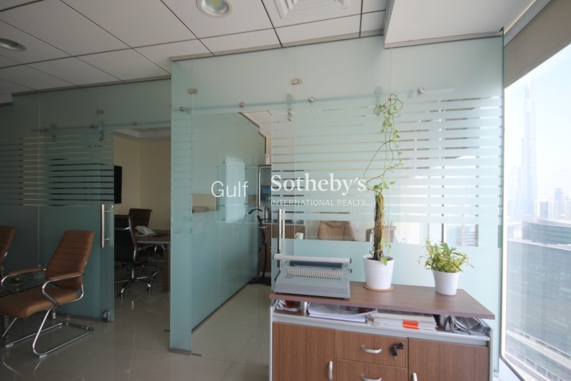 Fully Furnished Office In Burlington Tower
