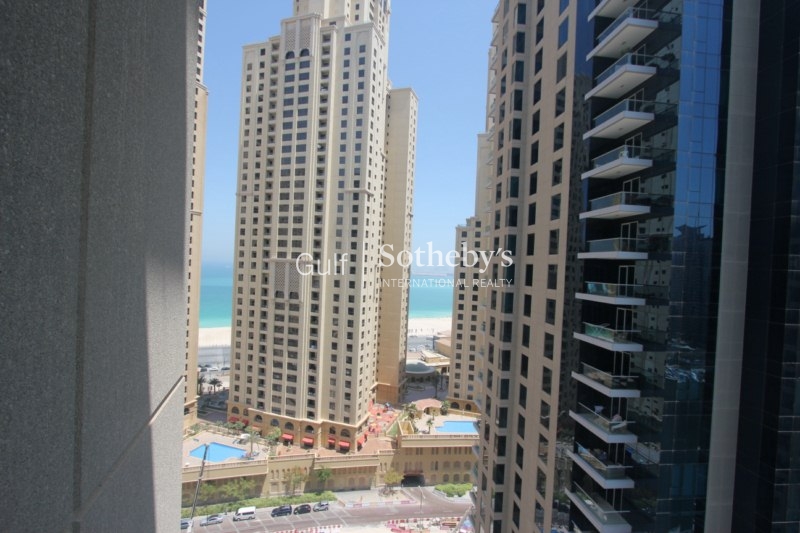 Stunning 2 Bed Large Available In September , Book Your Viewing Now Er R 13902