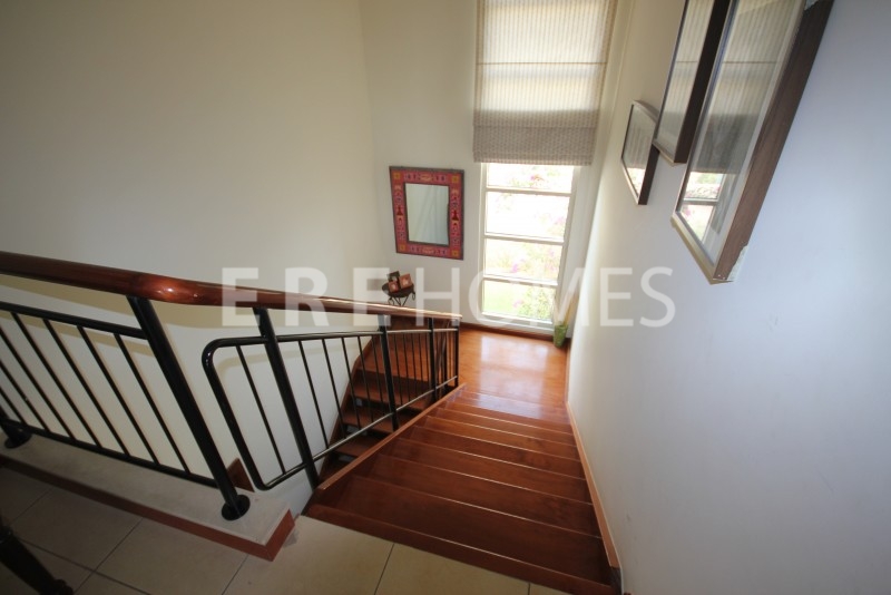 Beautiful Upgraded Villa-Private Pool Er R 13335